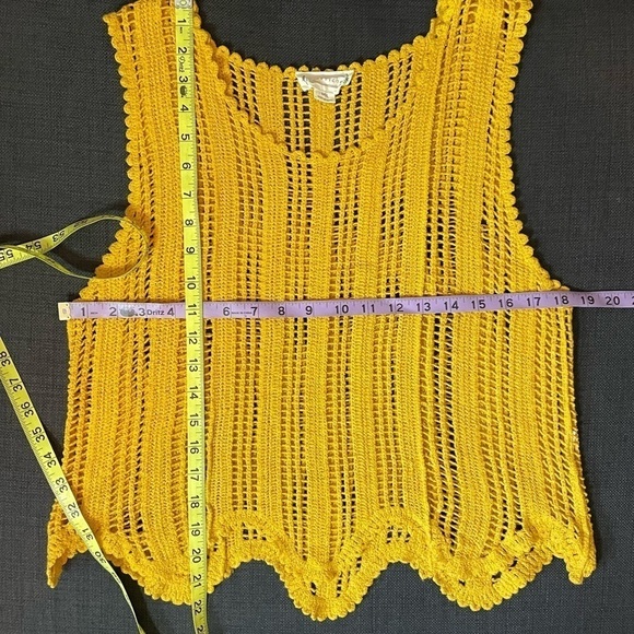 Loveriche mustard yellow crochet tank top - Picture 5 of 8